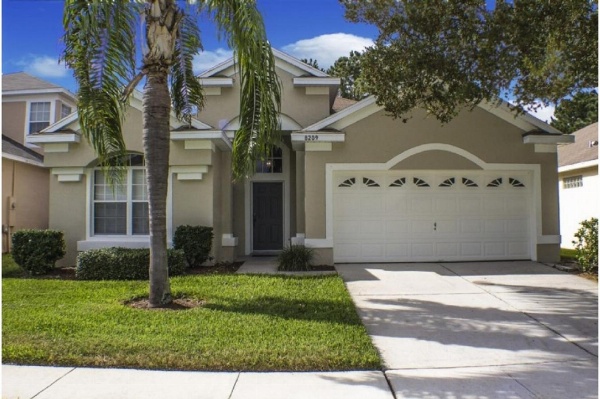 Three-Bedroom Pool Home Kissimmee image 1